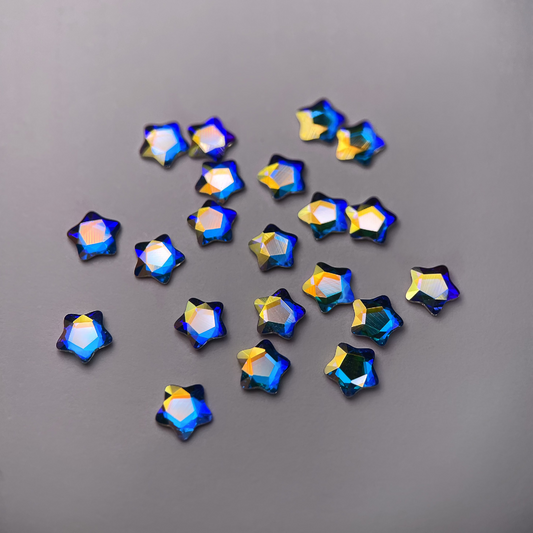 Strass dentaire Swarovski en forme de petite étoile, couleur holographic, haute brillance, qualité professionnelle.
