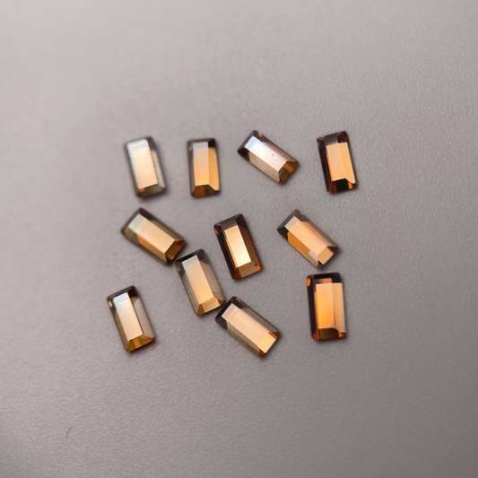Baguette swarovski strass dentaires de couleur doré 